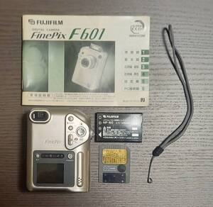 FUJIFILM　FinePix F601　訳あり　おまけ付き