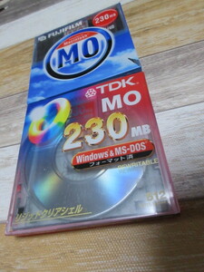 FUJIFILM＆TDK　MO 230MB　2枚