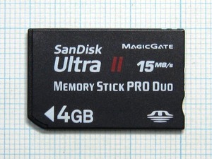 ★SanDisk メモリースティック PRO Duo ４ＧＢ 中古★送料８５円・１８５円