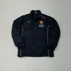 【雷市場（ポンジャン）商品韓国直送】 Nike(ナイキ） MANCHESTER UNITED FC(マンチェスター・ユナイテッドFC) ダウンジャケット