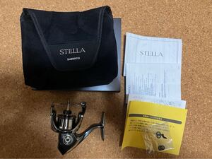 シマノ★22 ステラ C3000SDHHG★STELLA★ボディのみ★ほぼ新品★訳あり