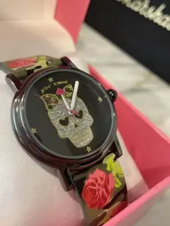 ベッツィジョンソンBETSEYJOHNSONウォッチ腕時計　迷彩 薔薇 スカル