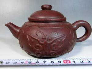 急須■朱泥 中国 蝶紋 唐物 茶瓶 後手 在銘 陶製 茶道具 煎茶器 時代物 骨董 古美術■