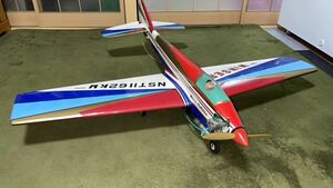 CURARE 永遠の名機であるキュラーレ ENYA エンジン 3D 飛行機 メカ付き F3A エアロバティックモデル R/C (手渡し/佐川急便)
