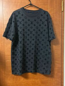 VUITTON ルイヴィトン　カットソー　Tシャツ　半袖　シャツ　グレー