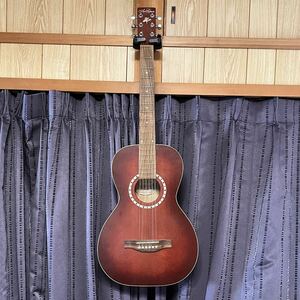 Art & Lutherie by godin / Ami Spruce Burgundy