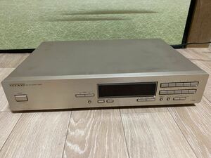 ONKYO T-424 FM/AMステレオチューナー [24/01 kni]