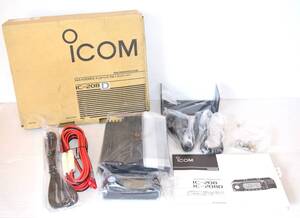 M 未使用品 iCOM アイコム 無線機 IC-208D デュアルバンド トランシーバー アマチュア無線 マイク コード付き 取扱説明書