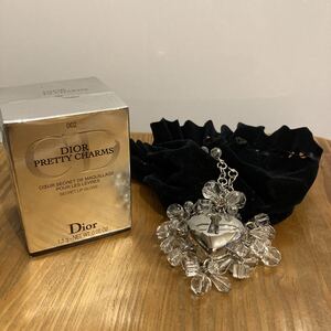 【未使用】DIOR PRETTY CHARMS ディオール　プリティチャームグロス 口紅 