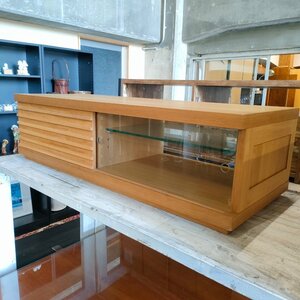 TVボード テレビボード 113×43×31cm 木製 北欧 ジャパンディ ガラス板 引き戸 ロータイプ 現状品 ※直接引取限定(横浜市) digjunkmarket