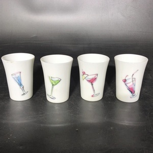 日本酒グラス4杯セット　昭和レトロデザイン　POPアート　80’s　90’s　雑貨　お洒落　かわいい