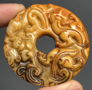 収集品 手彫り 龍紋 古玩 瑞獣 唐物 両面彫刻 玉璧 根付 美品 中国 置物