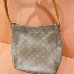 LOUIS VUITTON ルイヴィトン モノグラム ルーピングGM レディース