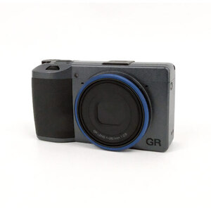 【中古】RICOH製 デジタルカメラ RICOH GR IIIx Urban Edition 2424万画素 元箱あり [管理:1050024980]