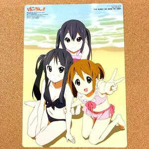 【送料無料】けいおん! K-ON! 下敷き　海　平沢 唯 秋山 澪 田井中 律 琴吹 紬 中野 梓 放課後ティータイム HTT 京都アニメーション 京アニ