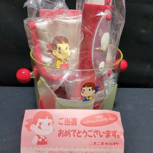 068 非売品 ペコちゃん プレゼント グッツ 1991年 未使用品 ペコちゃんドライヤーセット 景品 不二家 元箱有り 当時物 レトロポップ 昭和