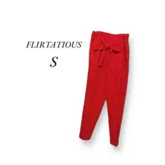 【訳あり】FLIRTATIOUS 鮮やかレッド前リボンパンツ【S】ウエストゴム