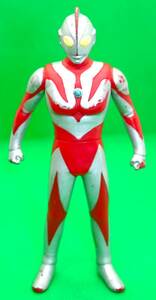 ウルトラヒーローシリーズ　ウルトラマンネオス　ソフビ人形　BANDAI　②　000104