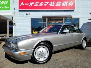 XJ XJエグゼクティブ 3.2-V8 本革シート シートヒーター キーレス 16AW