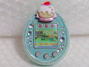 現状品+廃盤品+たまデコピアス（ベリースイーツ）　BANDAI　Tamagotchi P