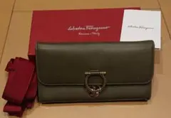 サルバトーレフェラガモ SALVATORE FERRAGAMO ガンチーニカーフ