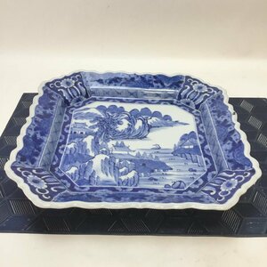 【保管品/インボイス登録店/CH】古伊万里 角皿 江戸期　伊万里　染付 29cｍ　山水画 陶器　 RS0412/00070