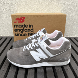 廃番 UK製 New Balance M576GRS グレー×ホワイト US8.5 26.5cm 美品 イギリス英国製 灰/白 NB スエード スニーカー Made In England