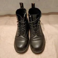 Dr. Martens 8ホールブーツ UK4