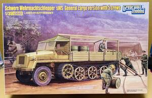 ☆希少☆ グレート・ウォール・ホビー 1/35　ドイツ国防軍牽引車(sWS) 貨物運搬型　w/5フィギュア