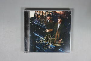 東方神起　「Very Merry Xmas」　CD4曲入り DVD付き　