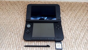 良品 送料600円　動作品　初期化済　任天堂　NINTENDO 3DSLL 本体 レッド