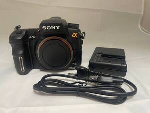 【動作品】SONY デジタル一眼レフ α700【バッテリー充電器付き】 #53