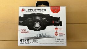 新品未使用　LEDLENSER H15R Core レッドレンザー LED ヘッドライト 502123 2500ルーメン USB マグネット充電 Core シリーズ 防水 IP67