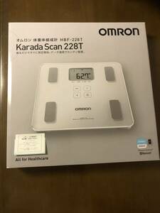 未使用品 送料無料 OMRON オムロン 体重体組成計 HBF-228T カラダスキャン 体重計 Bluetooth