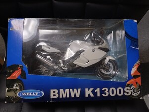 【未開封/現状品】BMW K1300S/1/10スケール/ダイキャストメタル/ホワイト