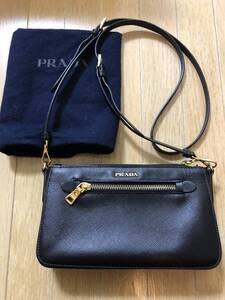 PRADA プラダ ショルダーバック ミニ レザー ブラック レザーショルダーバック ミニショルダー