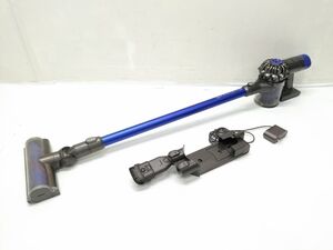 ♪動作品 dyson ダイソン コードレスクリーナー SV09 V6 掃除機 ブラケット/充電器/ツール付き 1113-10G @140♪