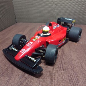 【ジャンク】TOMY　ラジコン　本体のみ　Ferrari　トミーF-1シリーズ　フェラーリ　トミー　レトロ　【管理No.2695】