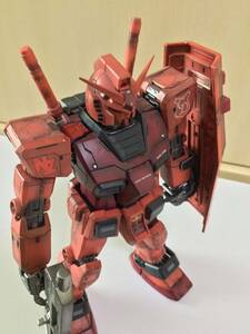 MG 1/100 ガンダム　oneyearwar　オリジナル 改修　塗装　完成品　機動戦士ガンダム　キャスバル専用ガンダム　シャアカラー