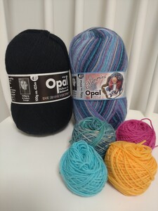 【①】Opalオパール毛糸4ply・KFS11004・メモリーズ（大好きなおばあちゃん）＆2619単色ブラック＆小巻き約40g・ソックヤーン