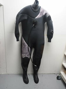 WorldDive ワールドダイブ ドライスーツ メンズ 専用中圧ホース付き 175cm/90kg ブーツ:27cm 平置き:胸囲56cm腹囲48cm尻囲59cm [3F-60257]