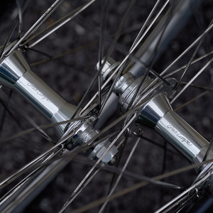 ピストホイールセット　Gran Compe small track hub ブルーラグ H PLUS SON Velocity シングルスピード 700C　トラックバイク