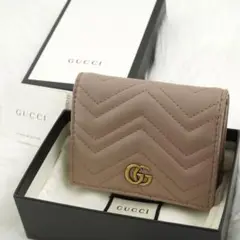 新品未使用品　箱付き　GUCCI グッチ　折り財布　GG柄　マーモント　ピンク