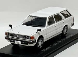 1/43　日産　セドリック　バン　デラックス　1995　/　ホワイト