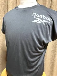 Reebok ダークグレー Tシャツ　レディースLサイズ