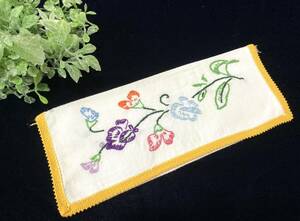 フランス　パリ骨董市　アンティーク　手刺繍　手縫い　ヴィンテージ　ハンドメイド　手仕事　カトラリーケース　鮮やかなお花のデザイン