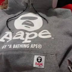 美品　AAPE BY A BATHING APE エイプ パーカー　スウェット