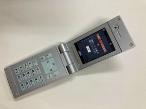 AG020 docomo FOMA N702iD シルバー