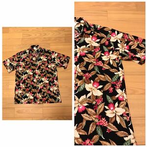 美品☆HAWAII.USA製／80s-90s PRIDE of Hawaii サイズS大き目 オリジナルビンテージ 半袖アロハシャツ 希少ブラック.黒色 花&葉っぱ総柄