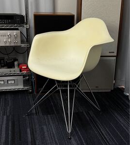 AZ-953 Herman Miller Vitra Eames ハーマンミラー ヴィトラ イームズ 北欧 アームシェルチェア エッフェルベース ミッドセンチュリー 椅子